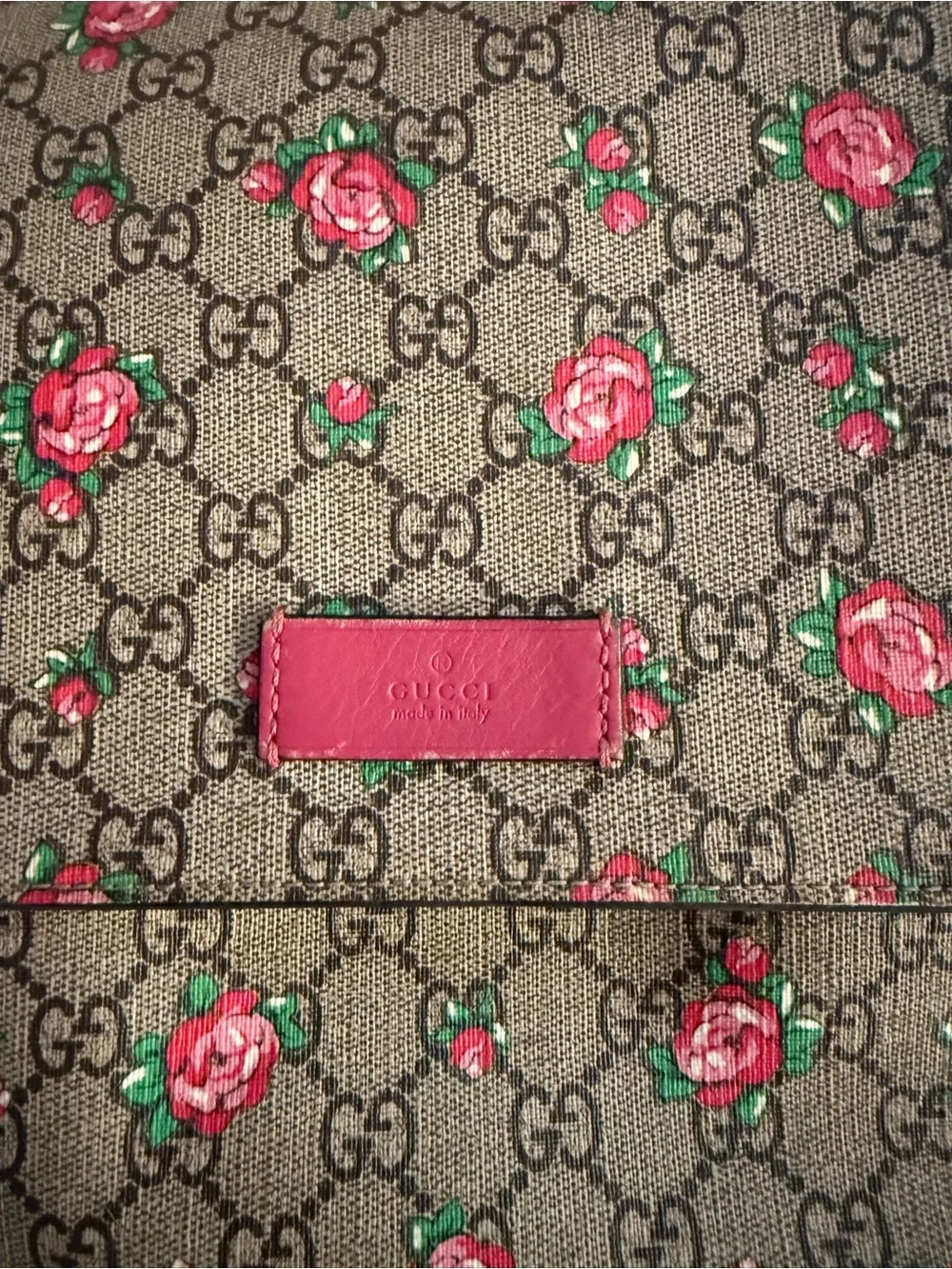 Gucci Beige GG Supreme Messenger Bag with Pink Rose Print and Pink Strap